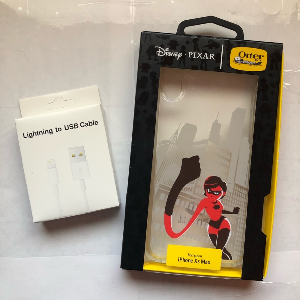 DISNEY IPHONE XS MAX OTTERBOX CASE